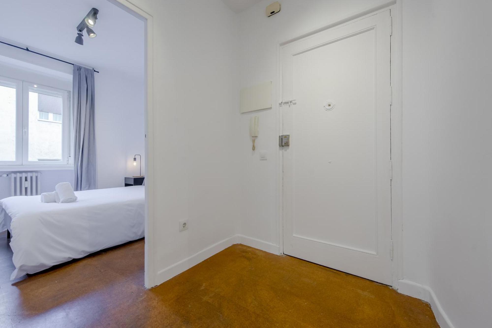 Classic Apt 7Pax En La Latina-Centro De Madrid Exterior photo